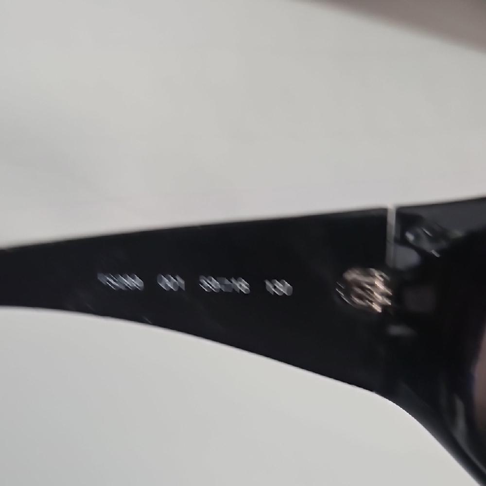 Fendi Black Sunglasses with Silver Accents - Picture 7 of 9